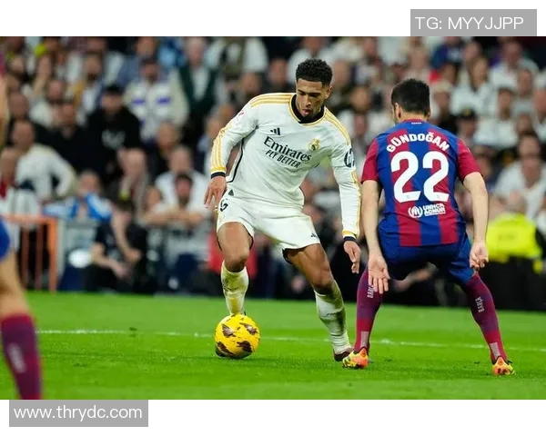 西甲足球联赛官方标志与品牌设计